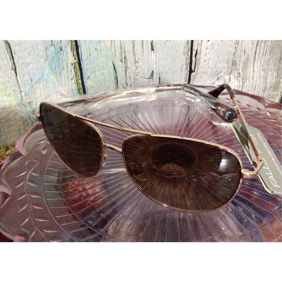 NWT Falls Creek Unisex Aviator Style Sunglasses Gold Metal Frames Brown Lense 10 - Picture 5 of 13